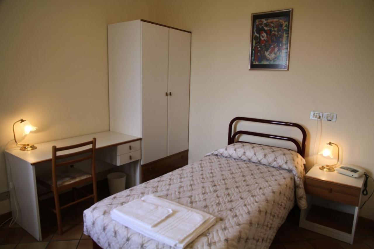 Hotel Madonna Di 洛雷托 外观 照片